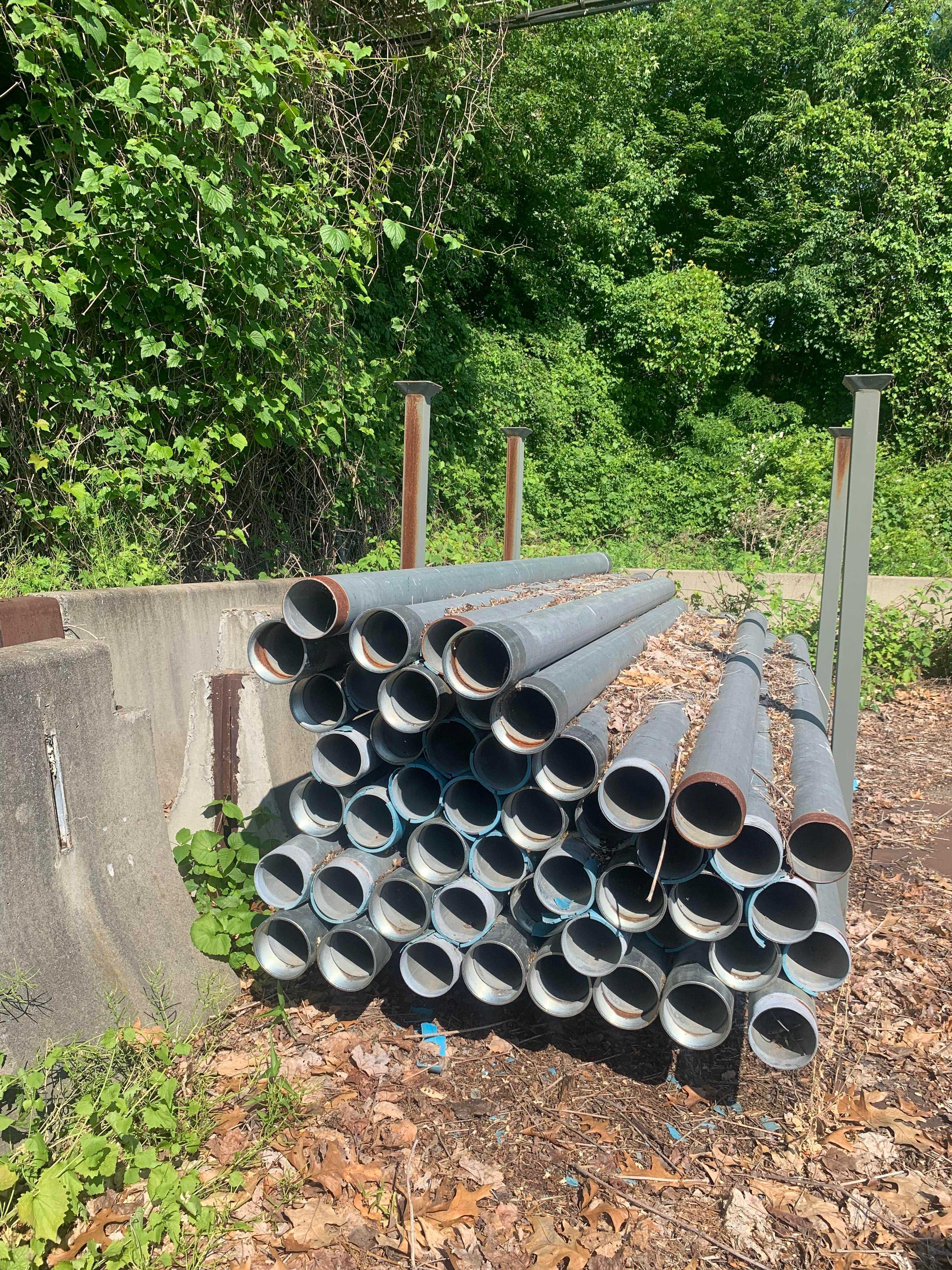Pipe - approx. 21FT length x 4IN OD - HAND TOOLS