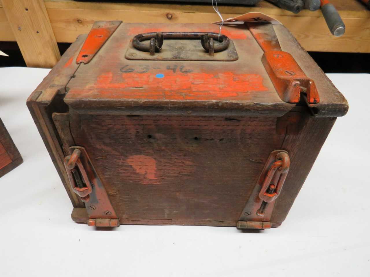 EVERSHED & VIGNOLES LTD. EARTH MEG TESTER - ELECTRICAL COMPONENTS