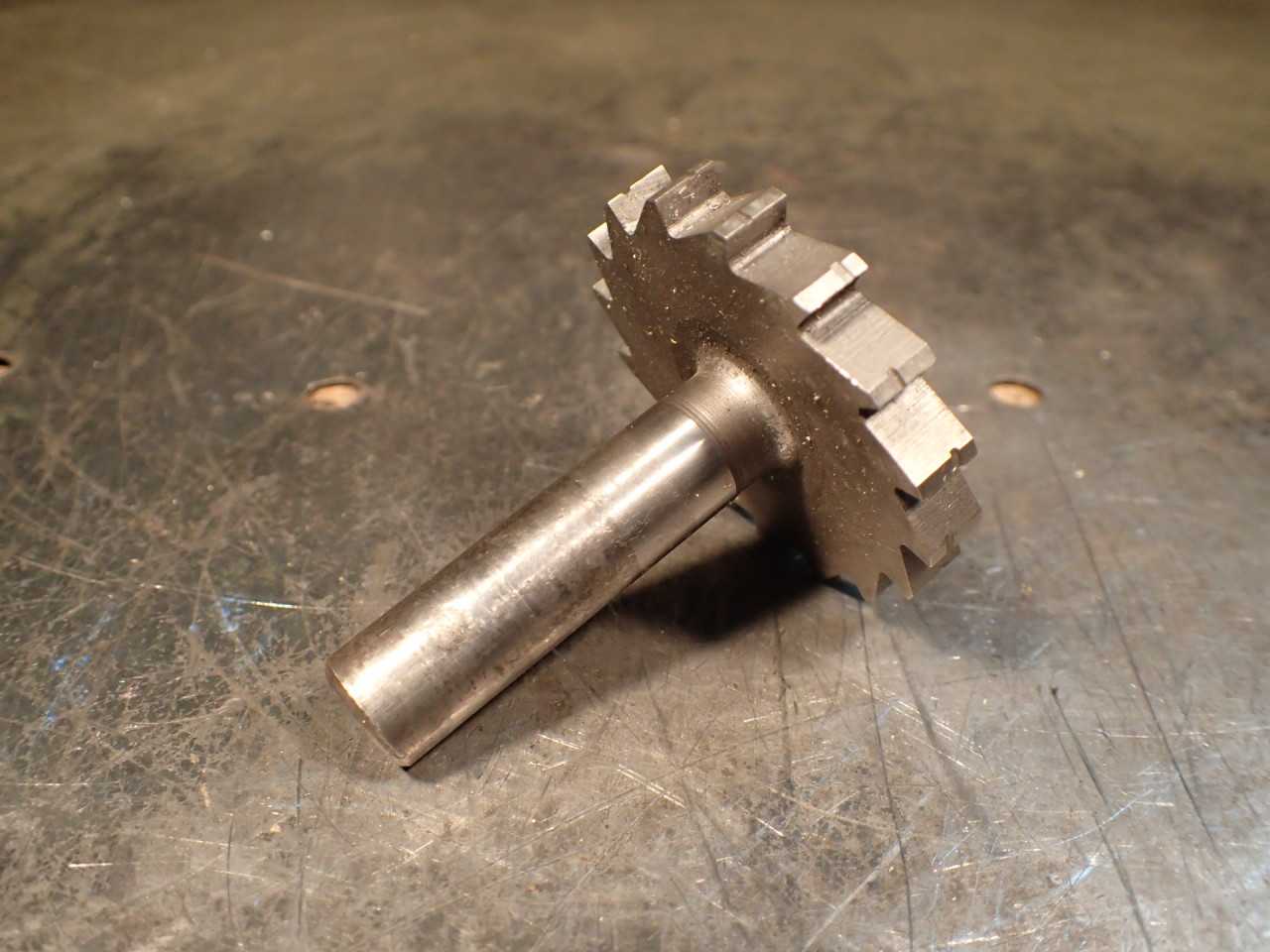 2" OD x 9/32" Woodruff Keyseat Cutter 1/2" Straight Shank Used in Good Condition - HOLEMAKING TOOLS