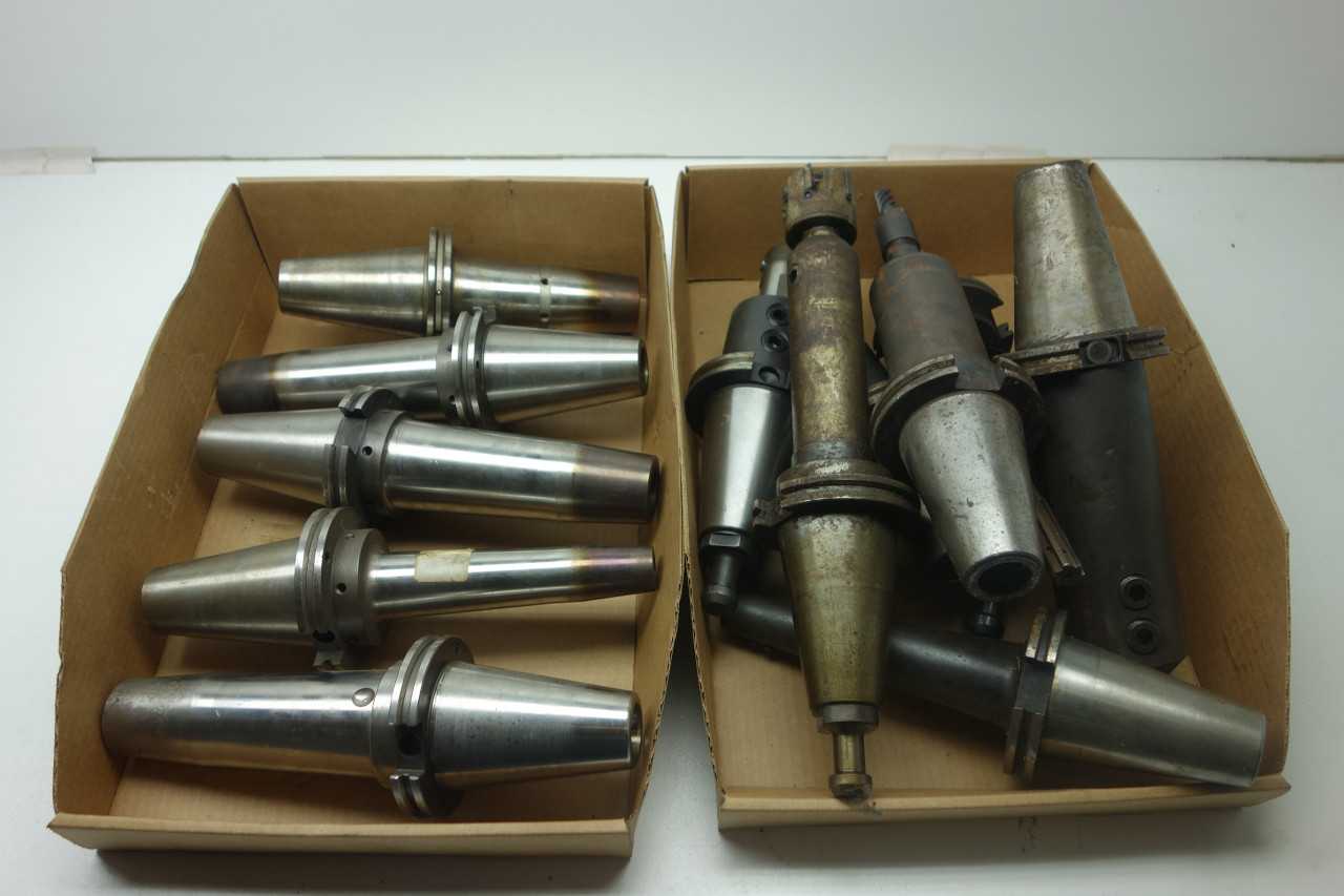 LOT OF ASSORTED CAT50 TOOL HOLDERS- KENNAMETAL, PARLEC - MACHINING ACCESSORIES & TOOLING