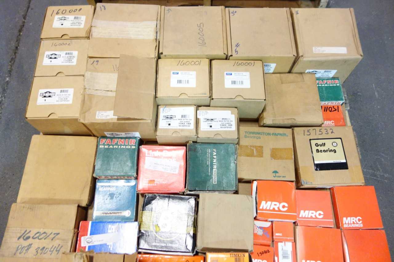 LOT OF ASSORTED BEARINGS - BEARINGS