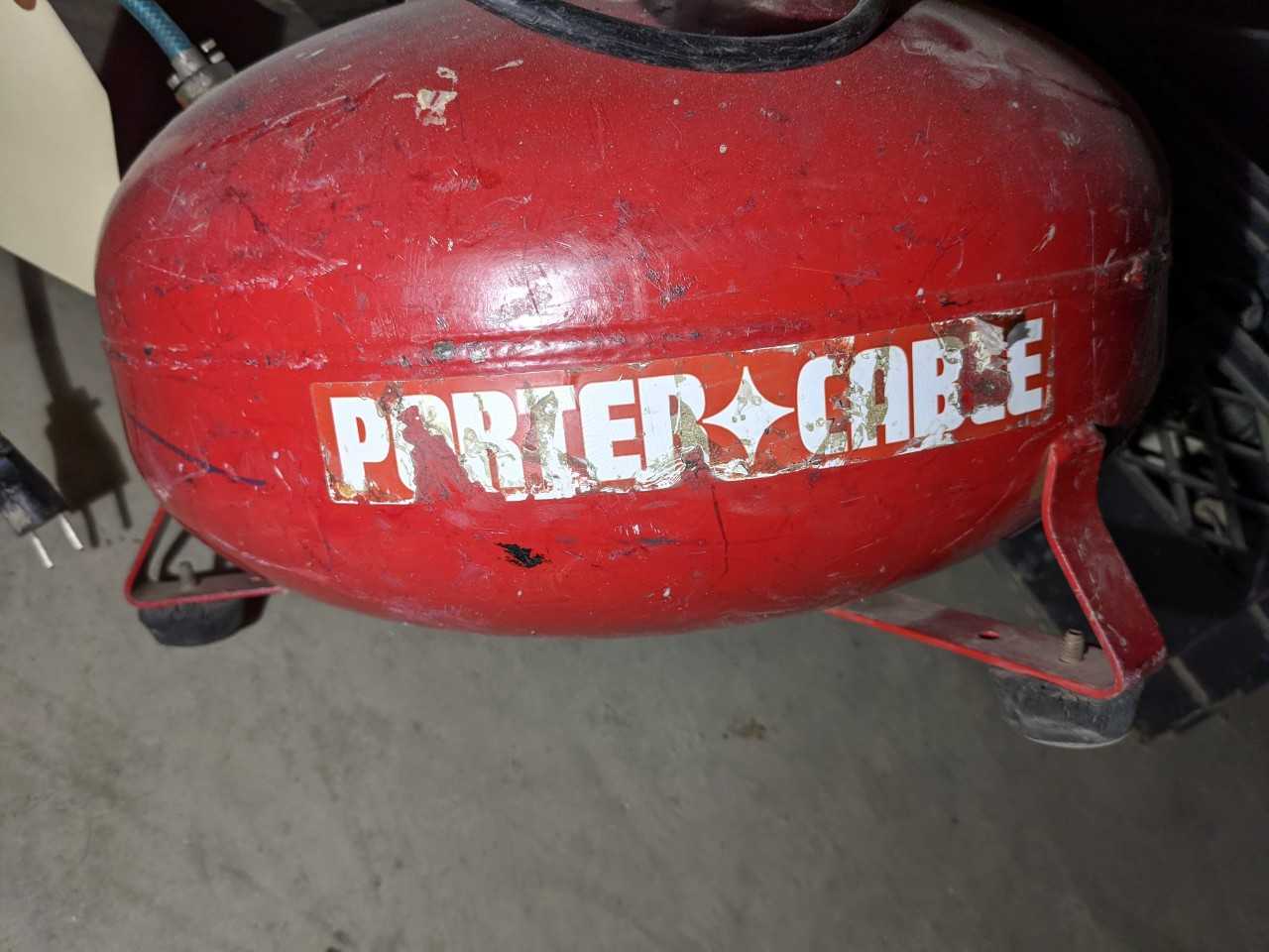Lot of 2 Air compressor - AIR COMPRESSORS