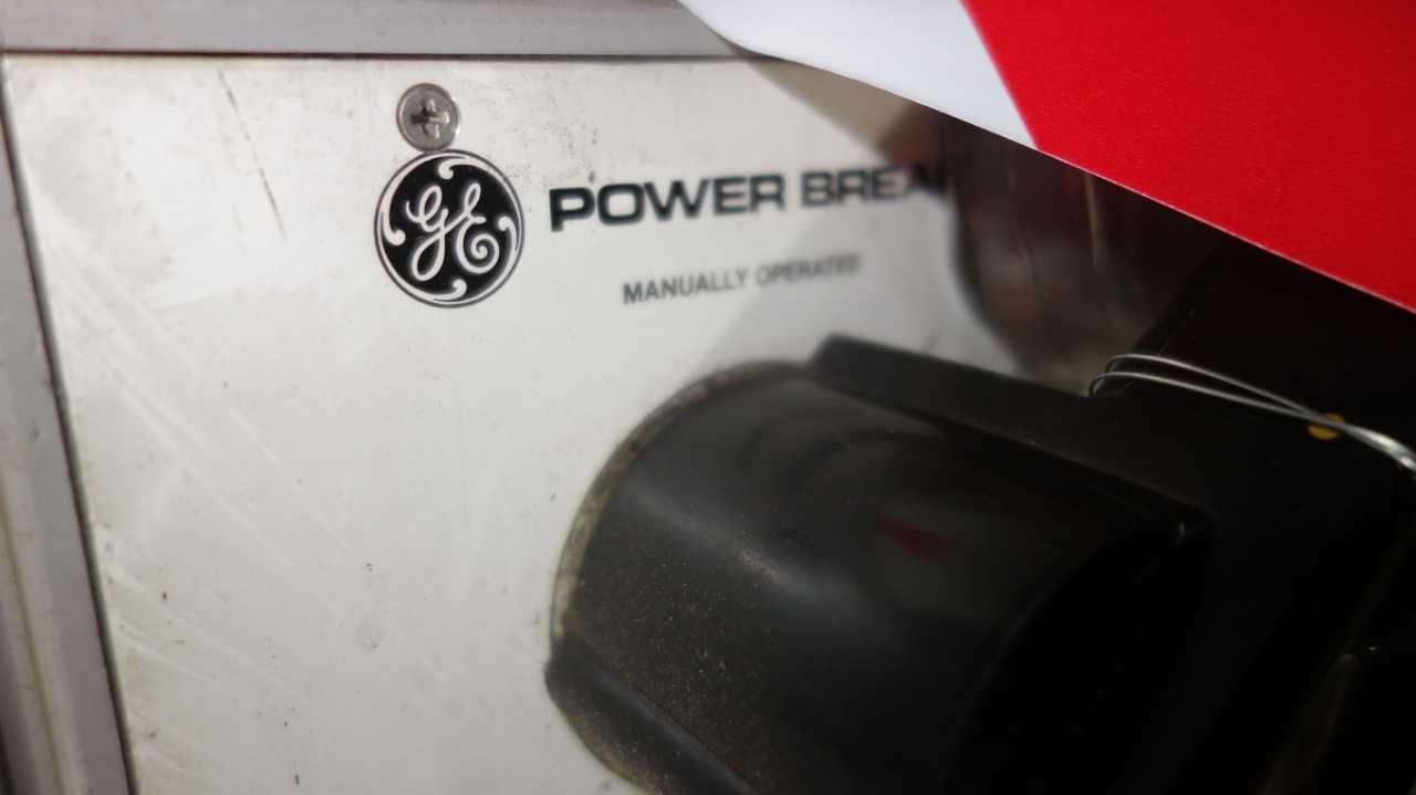 GE TPS203FB POWERBREAK 2000A SWITCHGEAR BREAKER - SWITCHGEAR
