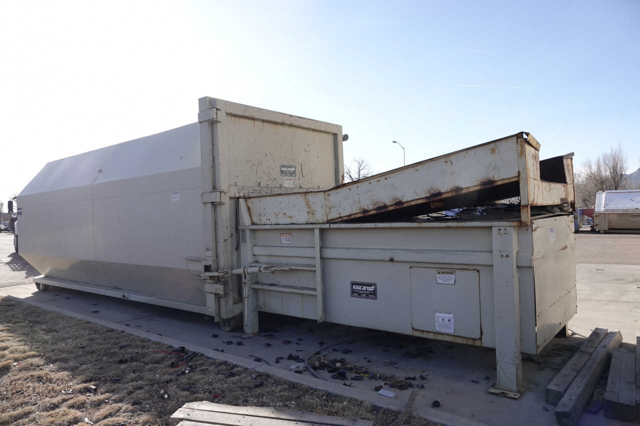 1999 Marathon RJ-225VL Ramjet Horizontal Compactor w/Container - PLANT & FACILITY