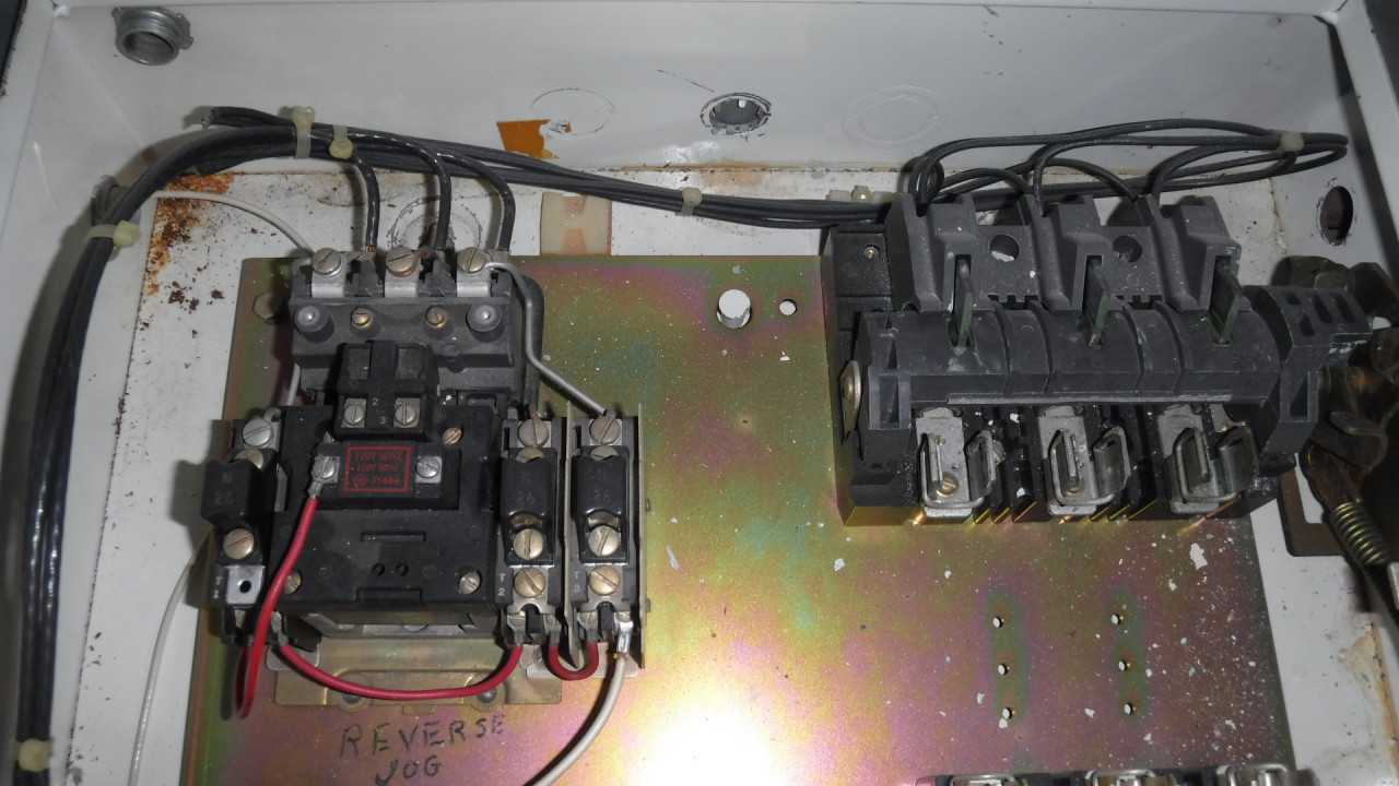 10 HP Allen Bradley Size 1 Starter - DISCONNECT SWITCHES