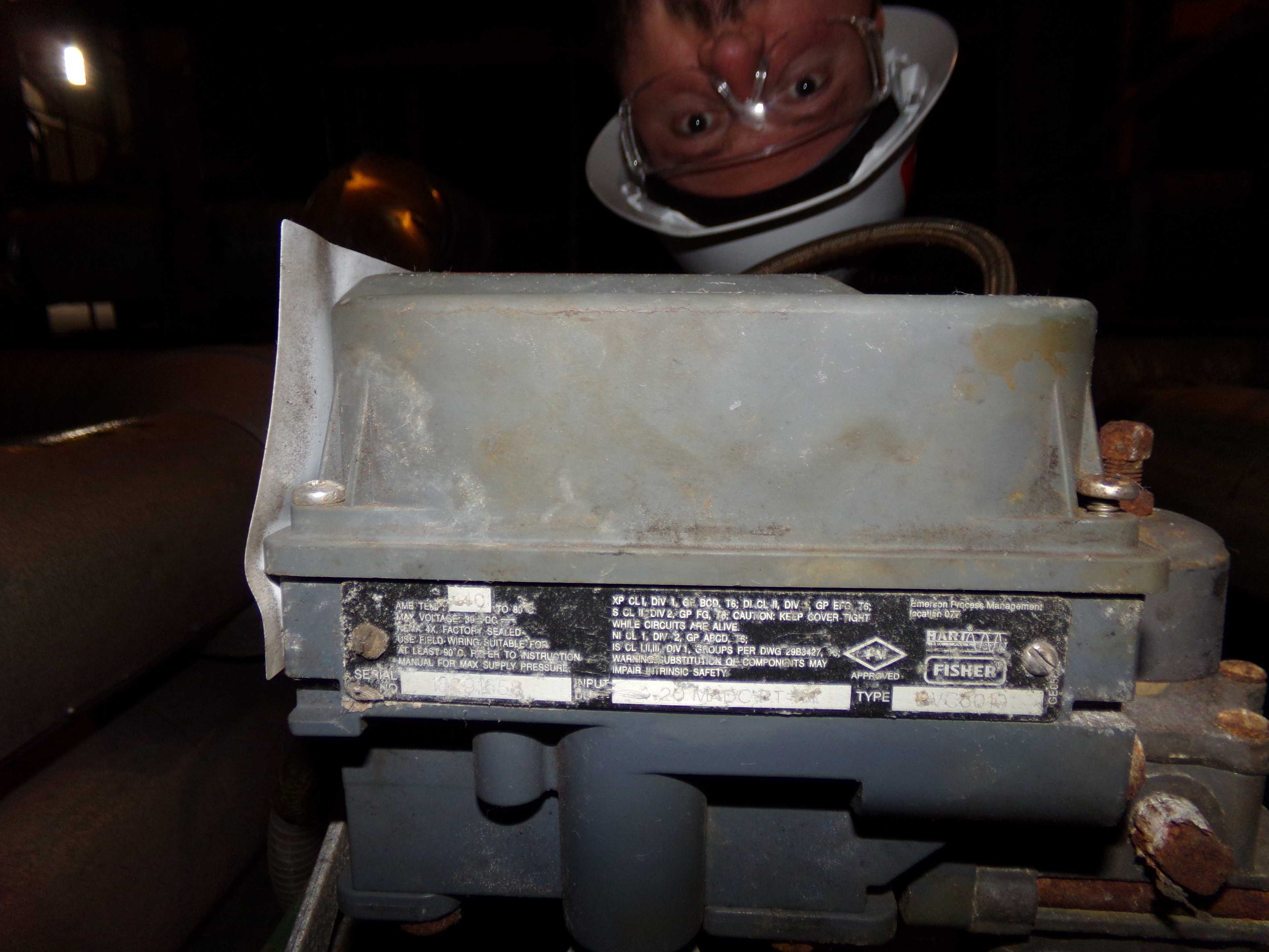 FISHER CONTROLS DVC6010 FIELDVUE POSITIONER - CONTROL VALVE
