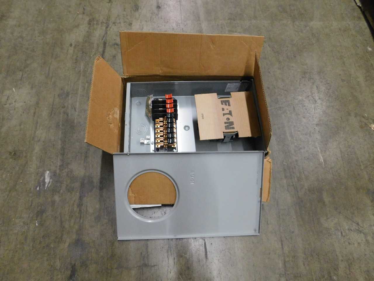 Lot of 1 Meter Socket - INDUSTRIAL PARTS