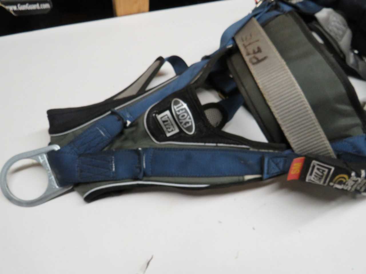 SMALL SALA EXOFIT MODEL 1108650C TOWER HARNESS - SAFETY EQUIPMENT