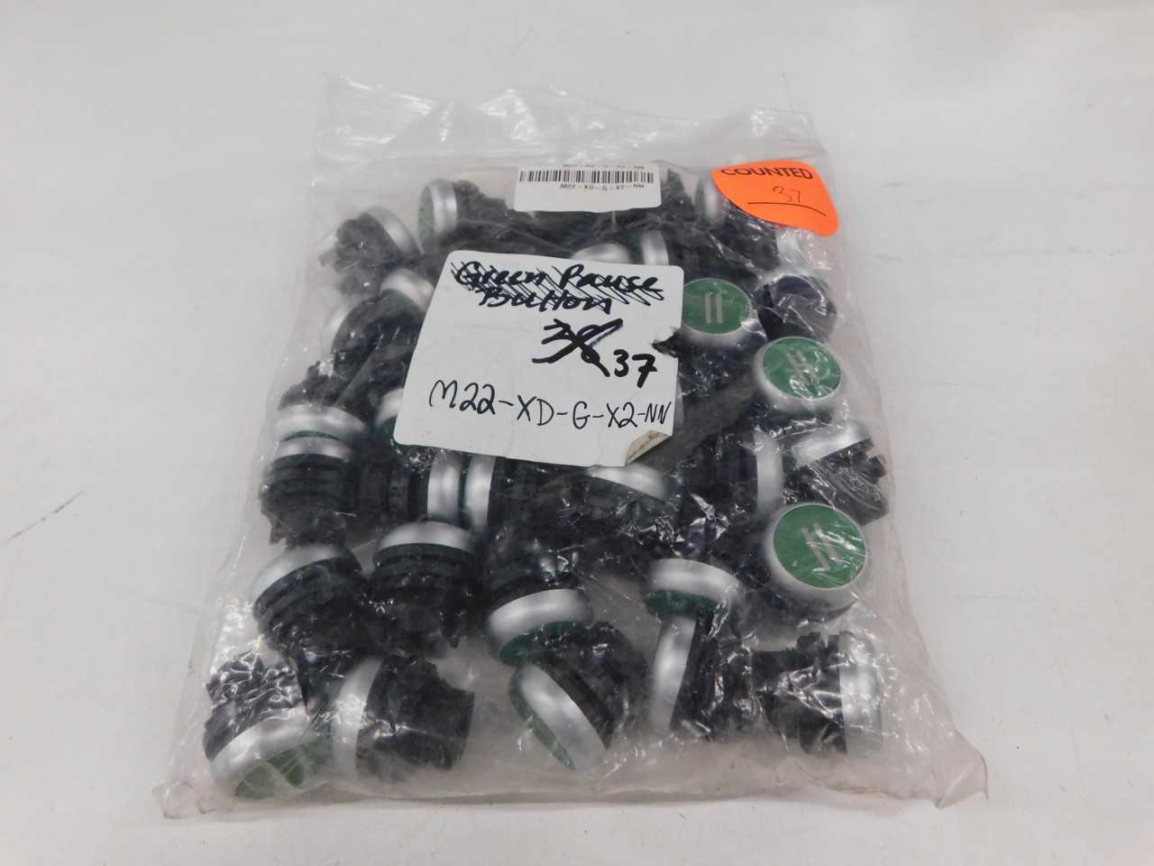 Lot of Quantity 37x M22-XD-G-X2 Motor Operators - ELECTRIC MOTORS