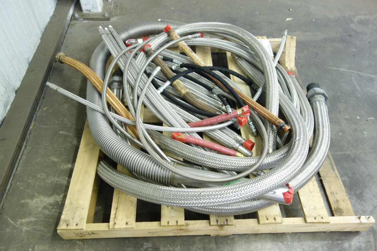 PALLET OF ASSORTED STAINLESS STEEL BRAIDED HOSE - HOSE