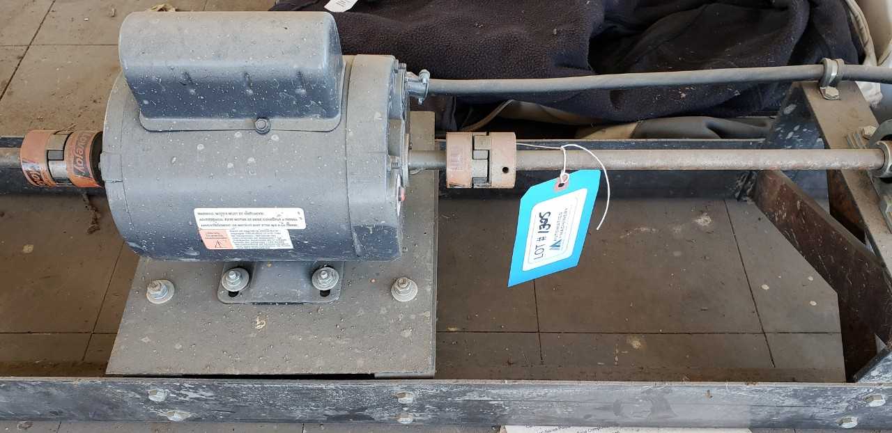 Long Motorized Bull Float - TRAILER MOUNTED EQUIPMENT