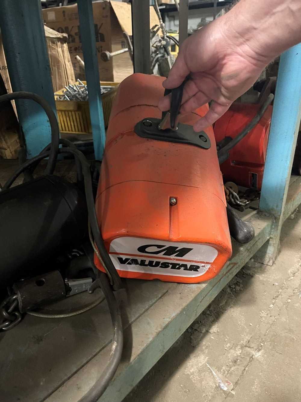 Hoist - LIFTING EQUIPMENT