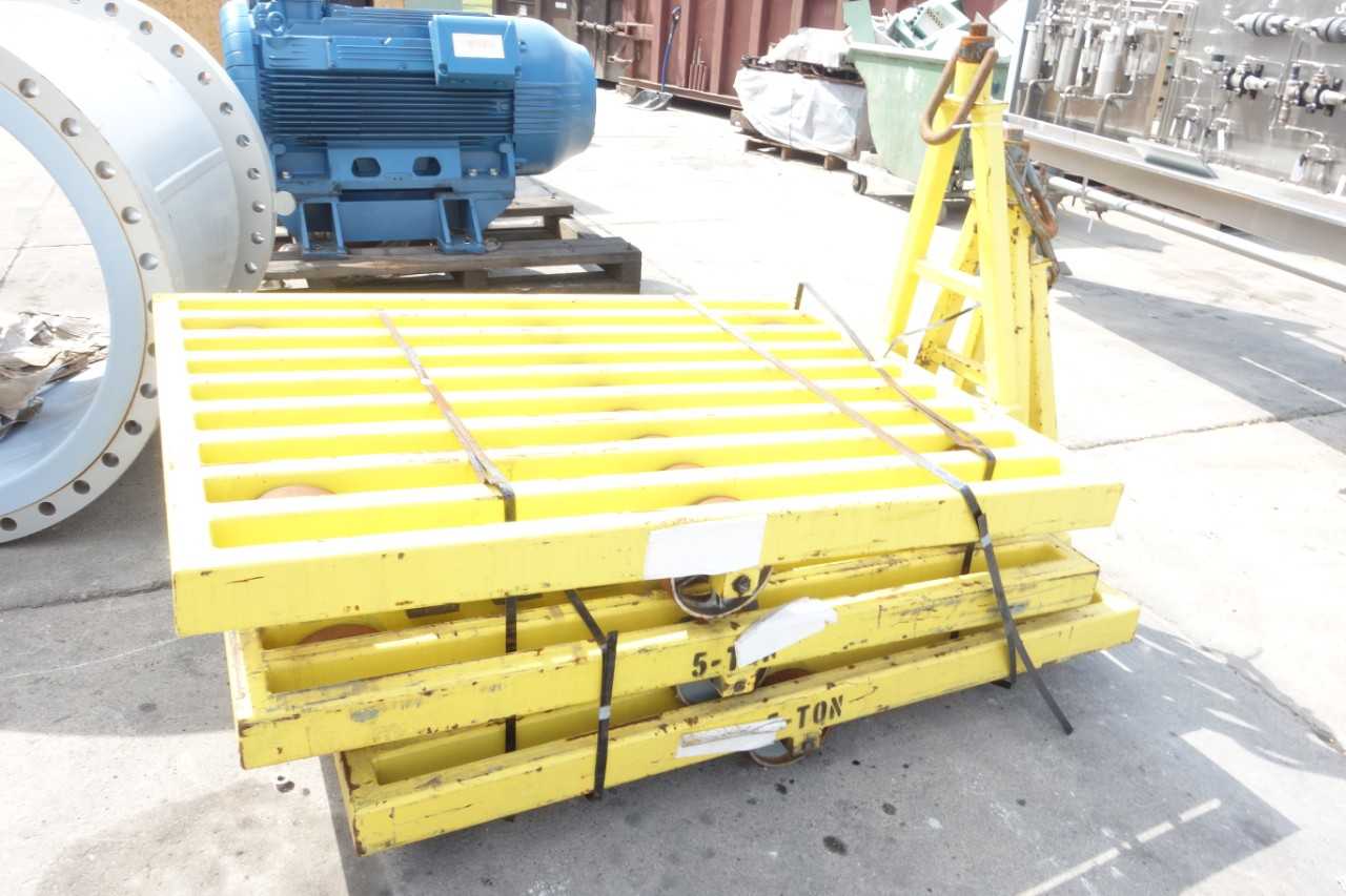 LOT OF 3 YELLOW CART 5-TON - ROLLING CARTS