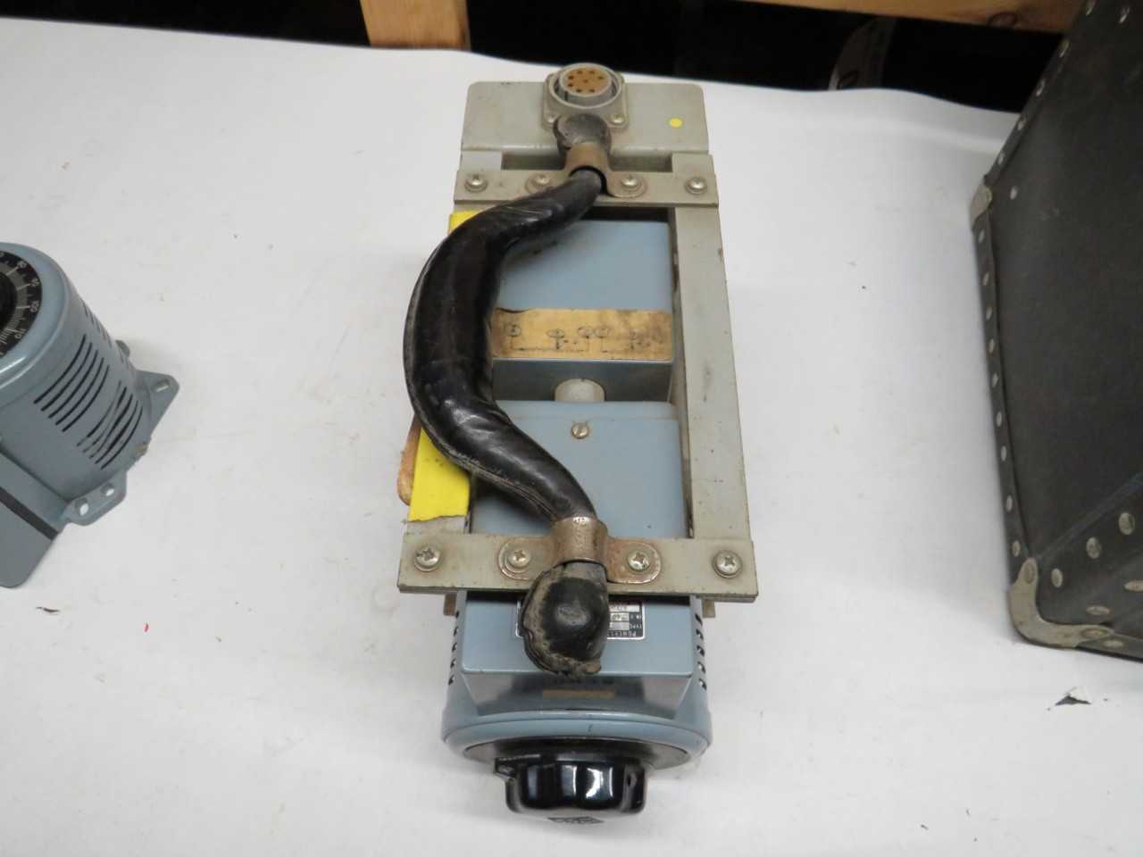 POWERSTAT 216BT-2 50/60 HZ, 3.5 KVA VARIABLE AUTOTRANSFORMER W/ 3PN116B - ELECTRICAL COMPONENTS