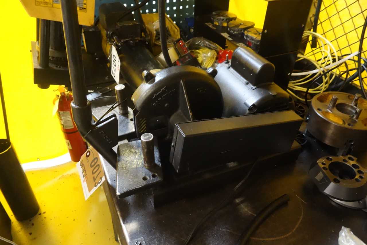 Curtis Toledo Hydraulic hose cut off machine, 150/230V-AC - SCALES