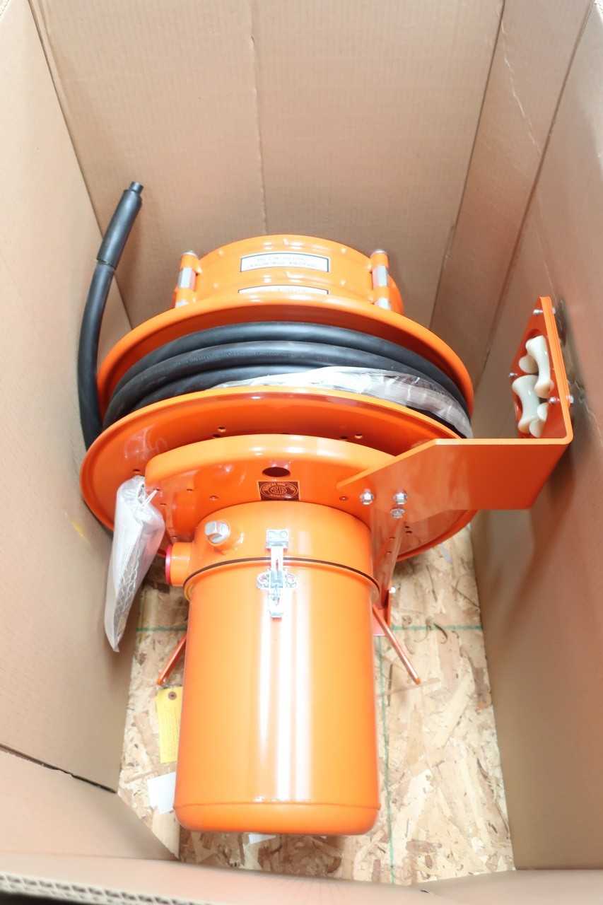 GLEASON RETRACTABLE POWER CABLE REEL - ELECTRICAL COMPONENTS