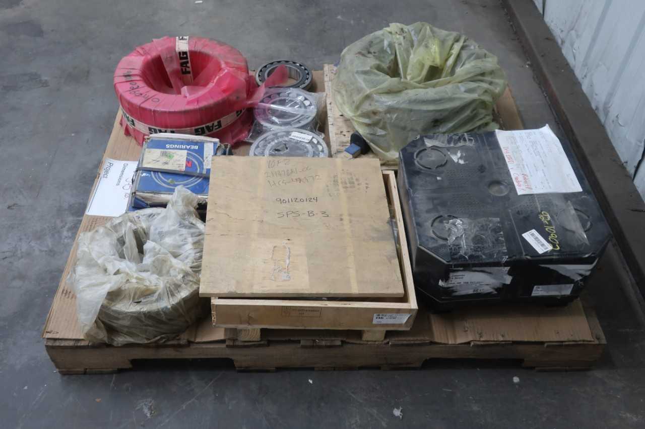 PALLET OF ASSORTED ROLLER BEARINGS - BEARINGS