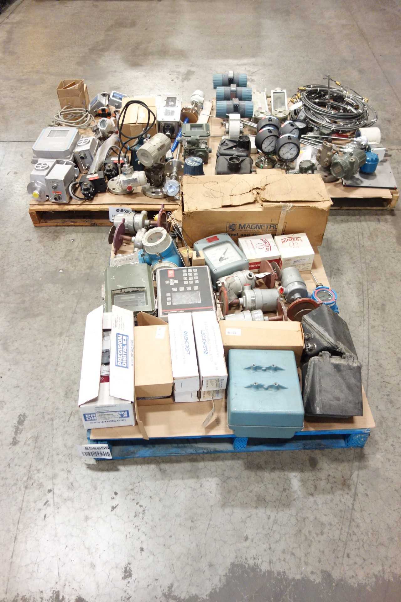 3 PALLETS OF ASSORTED INSTRUMENTATION - INSTRUMENTATION