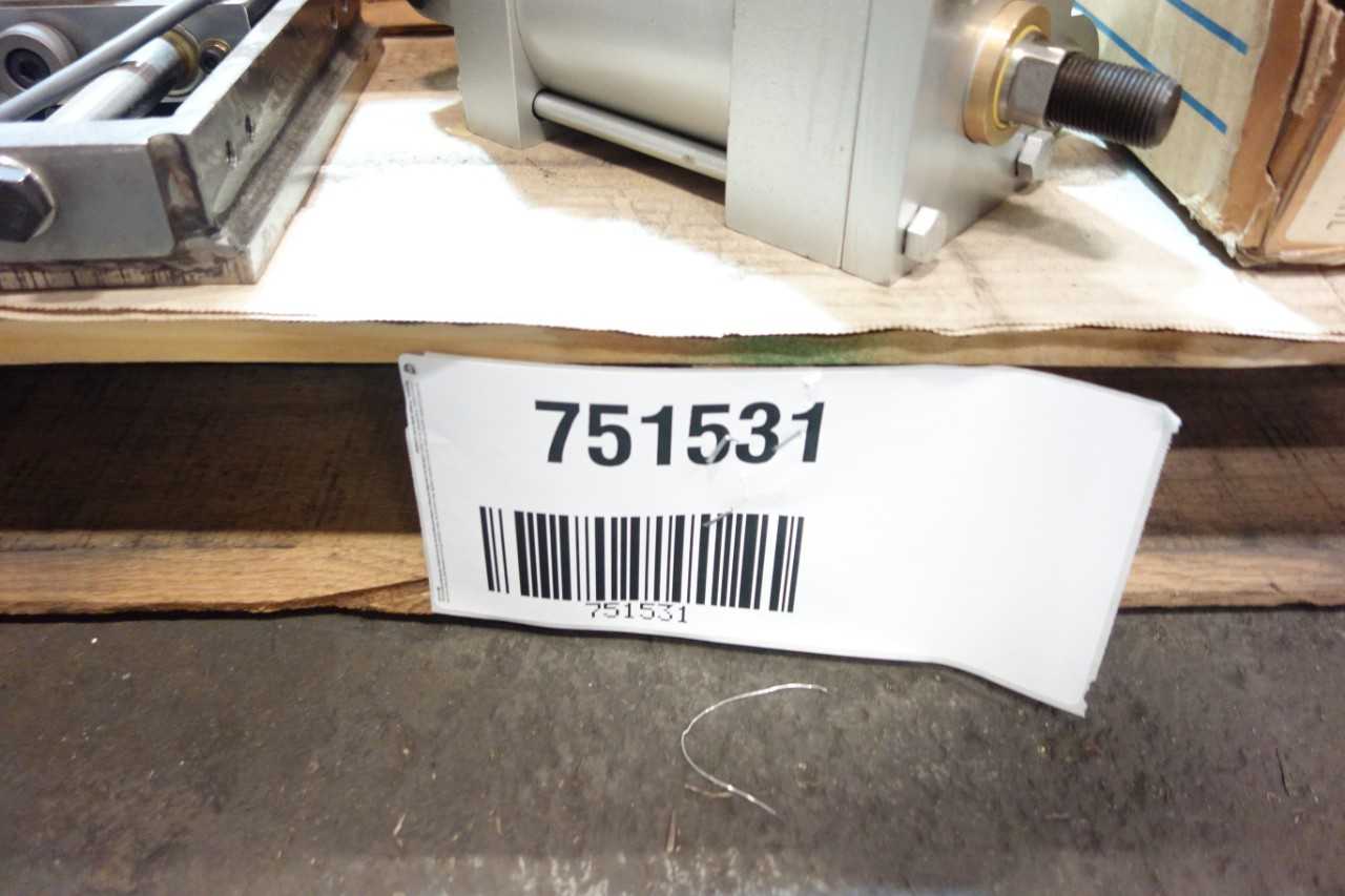 2 PALLETS OF ASSORTED PNEUMATIC CYLINDERS, PARTS, ACCESSORIES - PNEUMATIC CYLINDERS & ACTUATORS