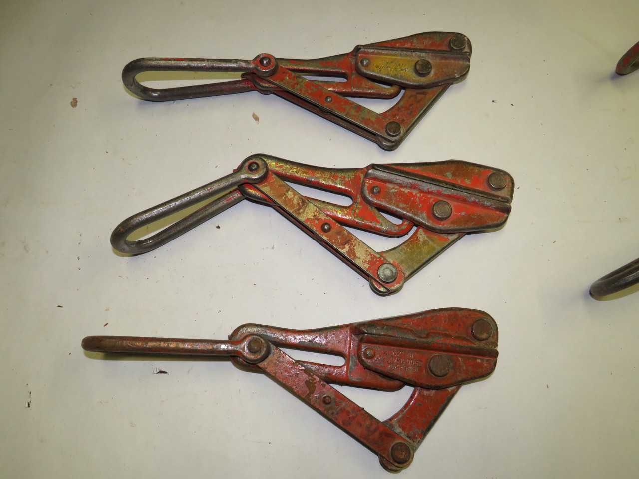 LOT OF 3 KLEIN 1656-20 4500 LBS MAX LOAD BULLDOG WIRE PULLING GRIP - ELECTRIC POWER TOOLS