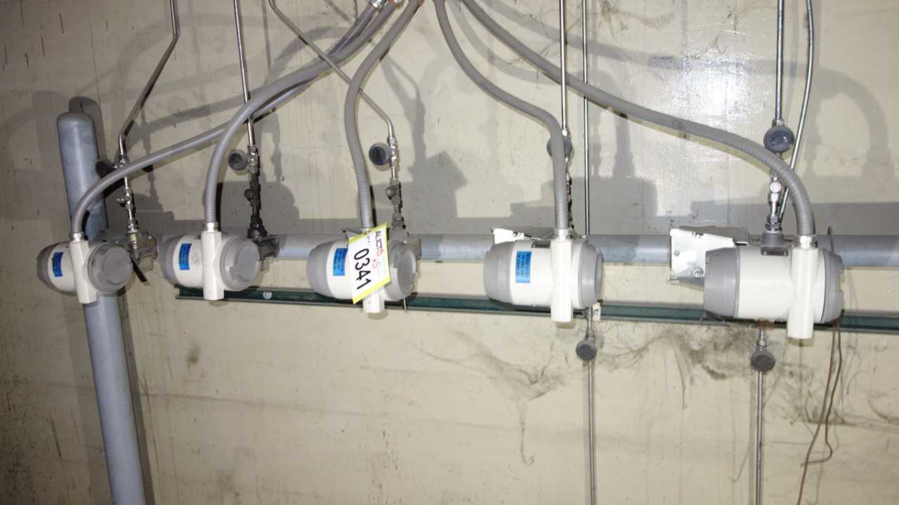 LOT OF 5 ASSORTED HONEYWELL ST3000 PRESSURE TRANSMITTER - INSTRUMENTATION