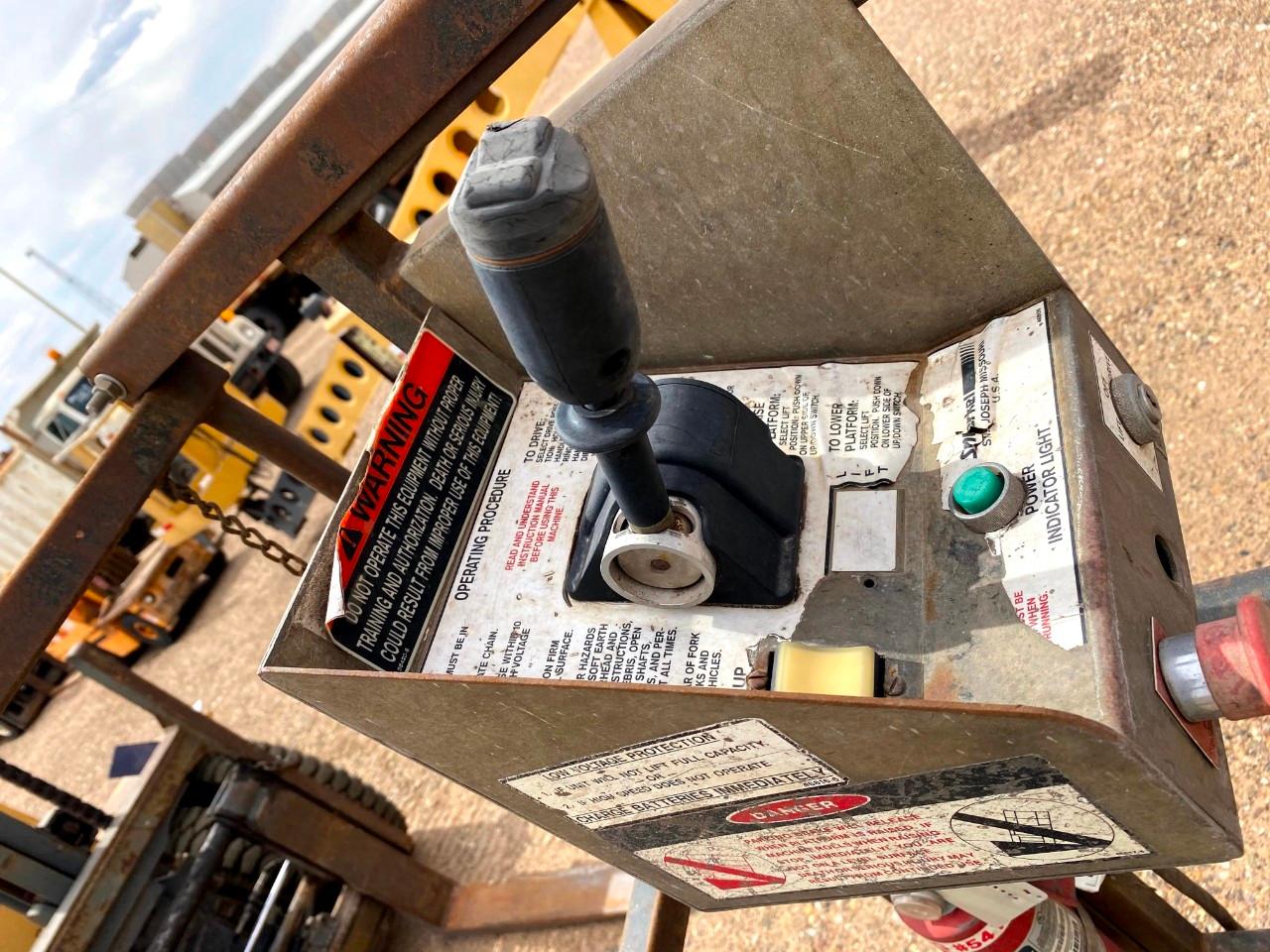 FOURS Wildcat 154cm (旧surge) GRUMANN - F4F WILDCAT - OPERATION TORCH - NORTH AFRICA - 1942 - Solido