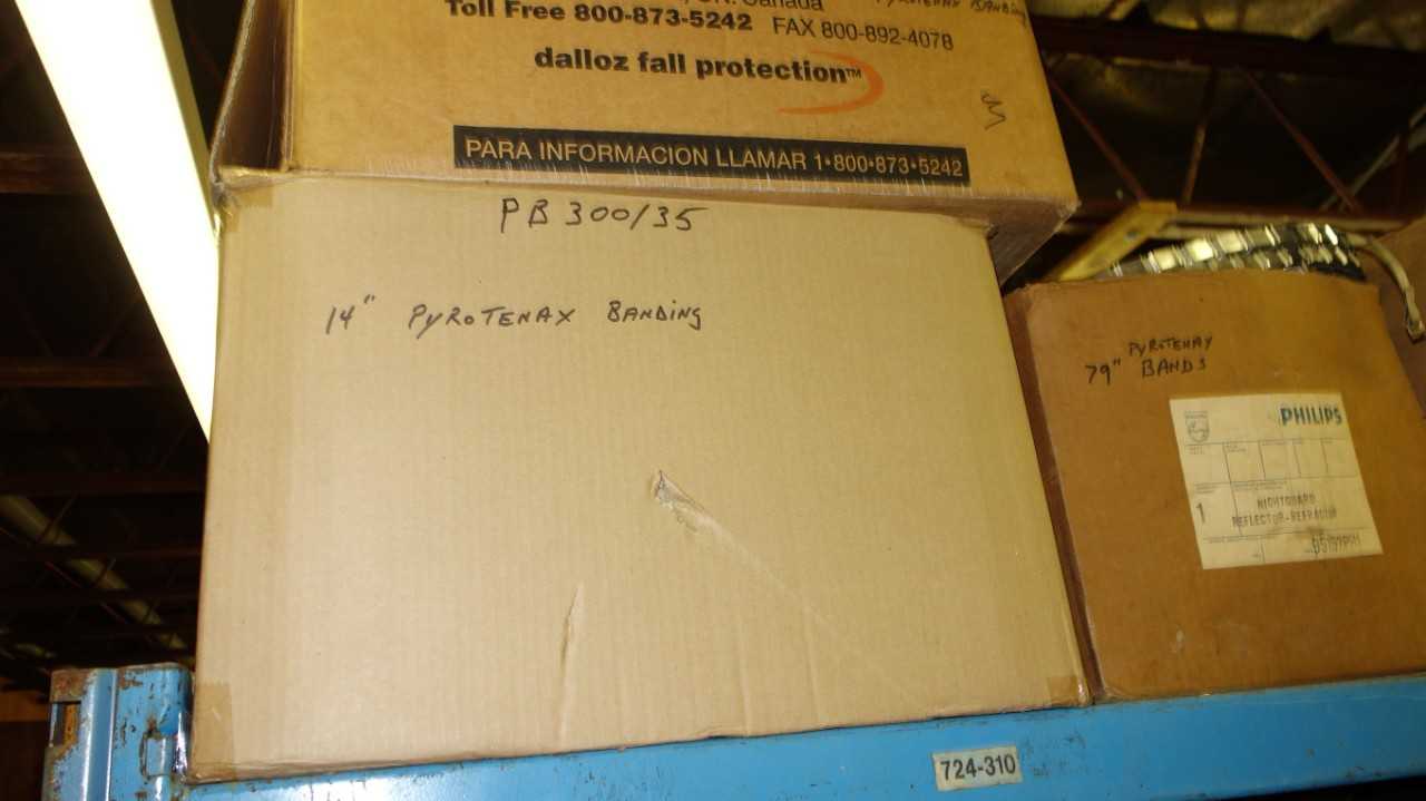 CONTENTS OF SHELF, ASSORTED CABLE BANDING CLAMPS - ELECTRICAL COMPONENTS