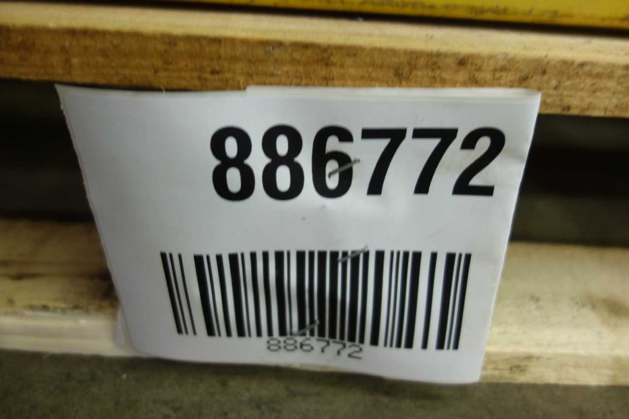 LOT OF ASSORTED 300 LB CAPACITY STEP LADDERS - MATERIAL HANDLING