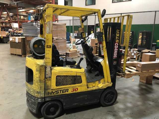 2005 Hyster S3XM sitdown LP counterbalance, Downey, CA - FORKLIFTS