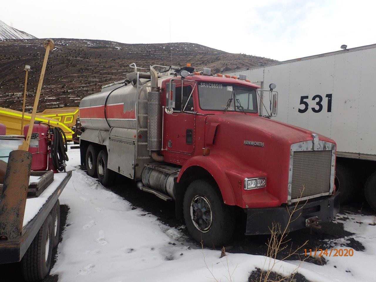 1993 Kenworth SRVC98519 Truck - HYDRO EXCAVATOR TRUCKS