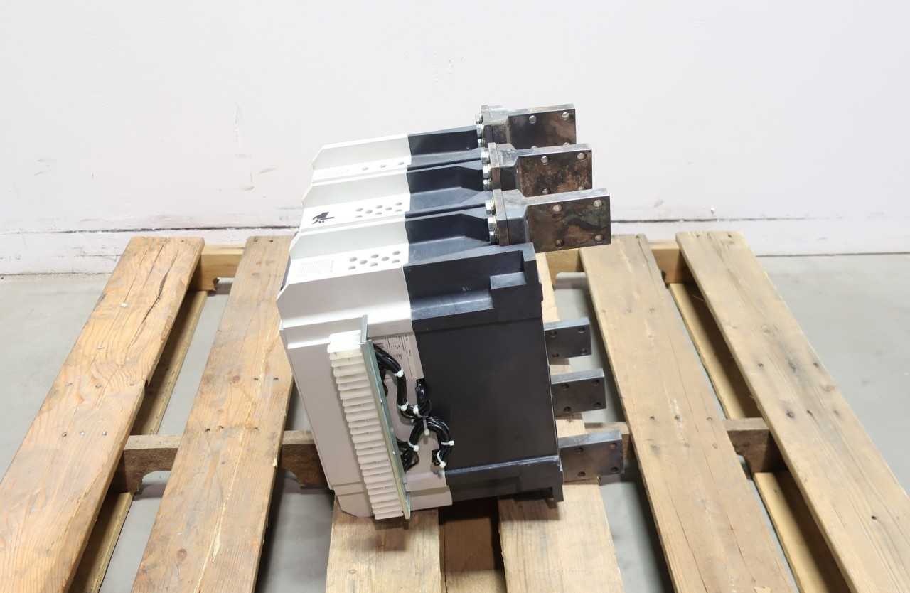SIEMENS SBH2020 CIRCUIT BREAKER 3P 2000A AMP 600V-AC - CIRCUIT BREAKERS
