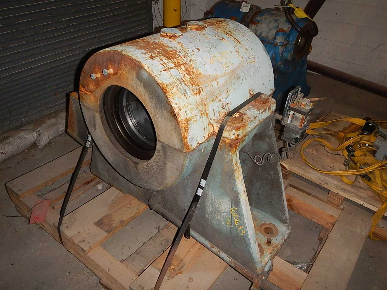 GE Pedestal Bearings with Bearings - BEARINGS