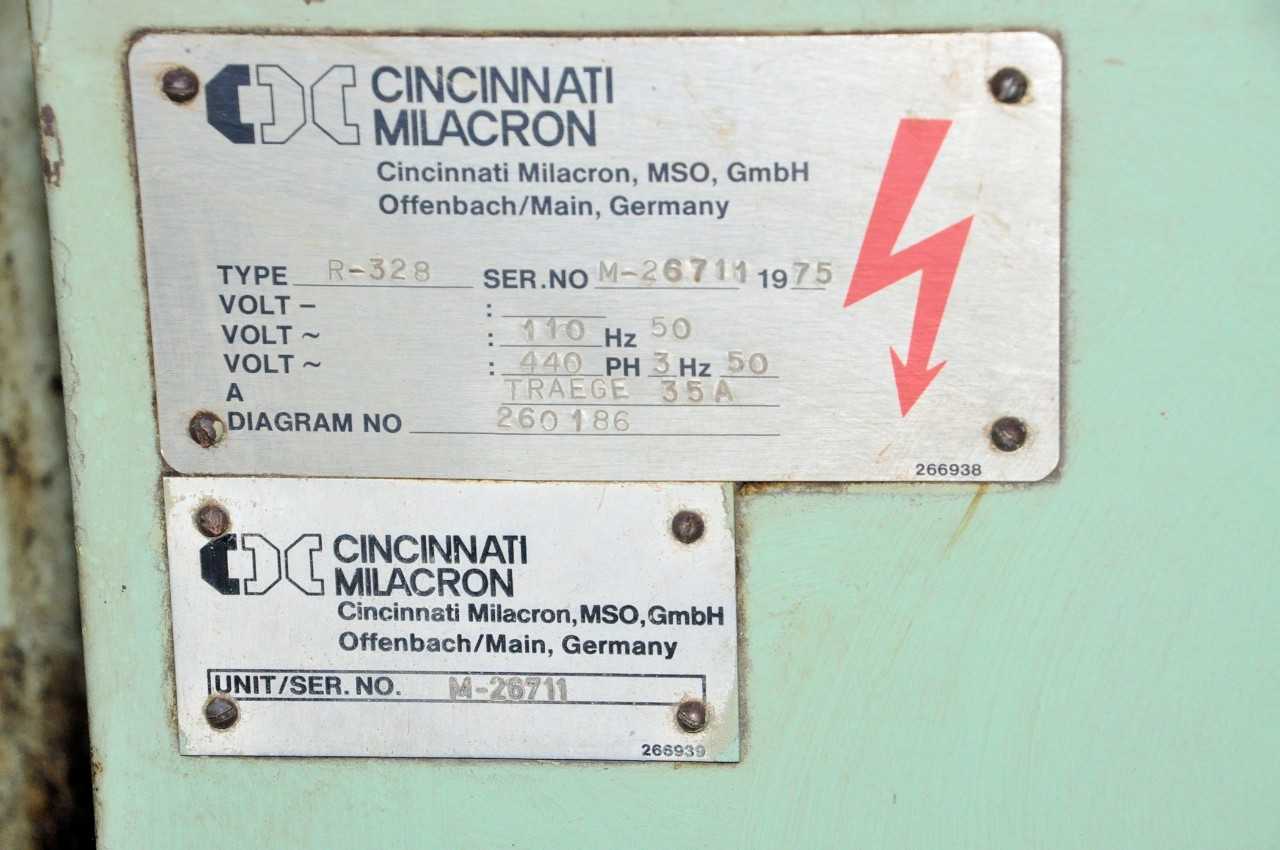 Cincinnati Model R-238 Cylindrical Grinder - CYLINDRICAL GRINDERS
