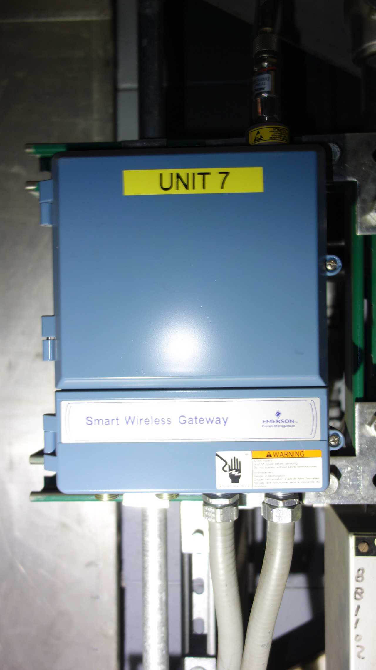 LOT OF 3 EMERSON 1420A2A3A4WL2 TRANSMITTER GATEWAYS - INSTRUMENTATION
