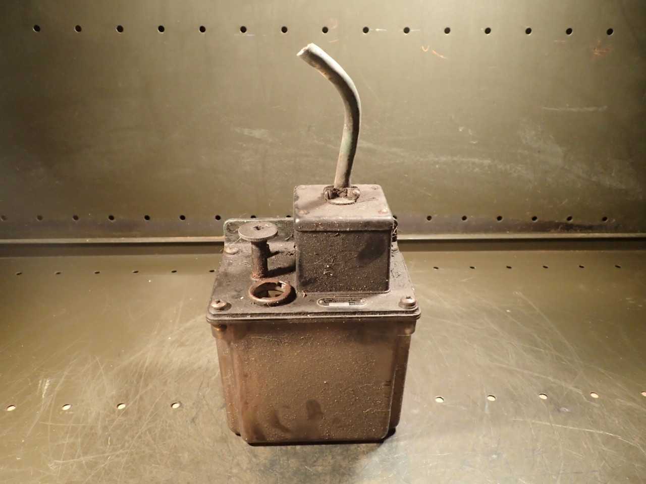 Bijur D2990 Power Ways Oiler Lubrication Unit: 115/230V, 1-Liter Reservoir - MACHINING EQUIPMENT
