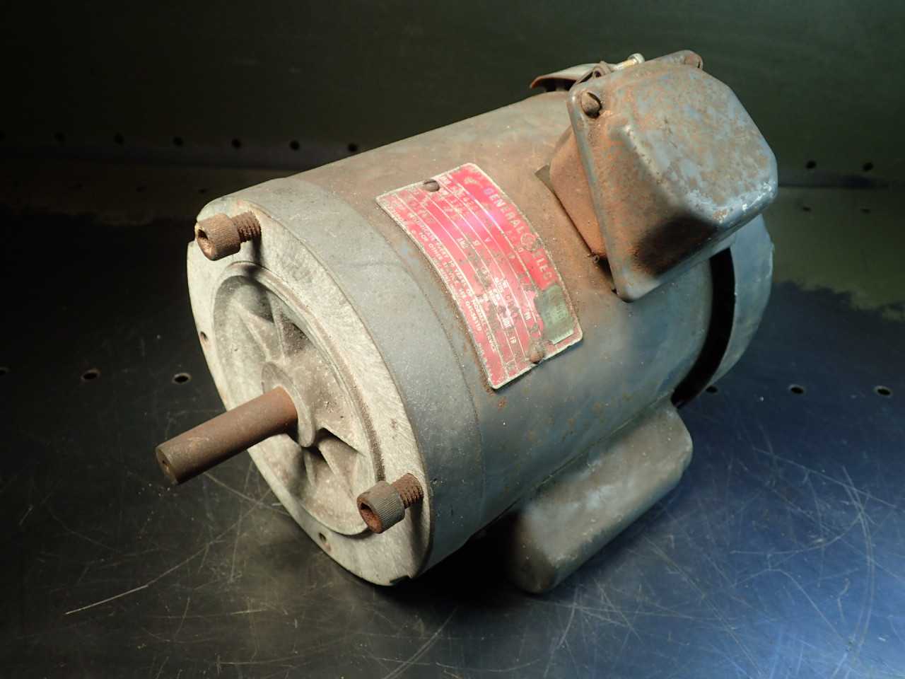 GE 5TC42GG905 Electric Motor: 1/4HP, 1725 RPM, 115V, fr 56C 5/8" Shaft - ELECTRIC MOTORS