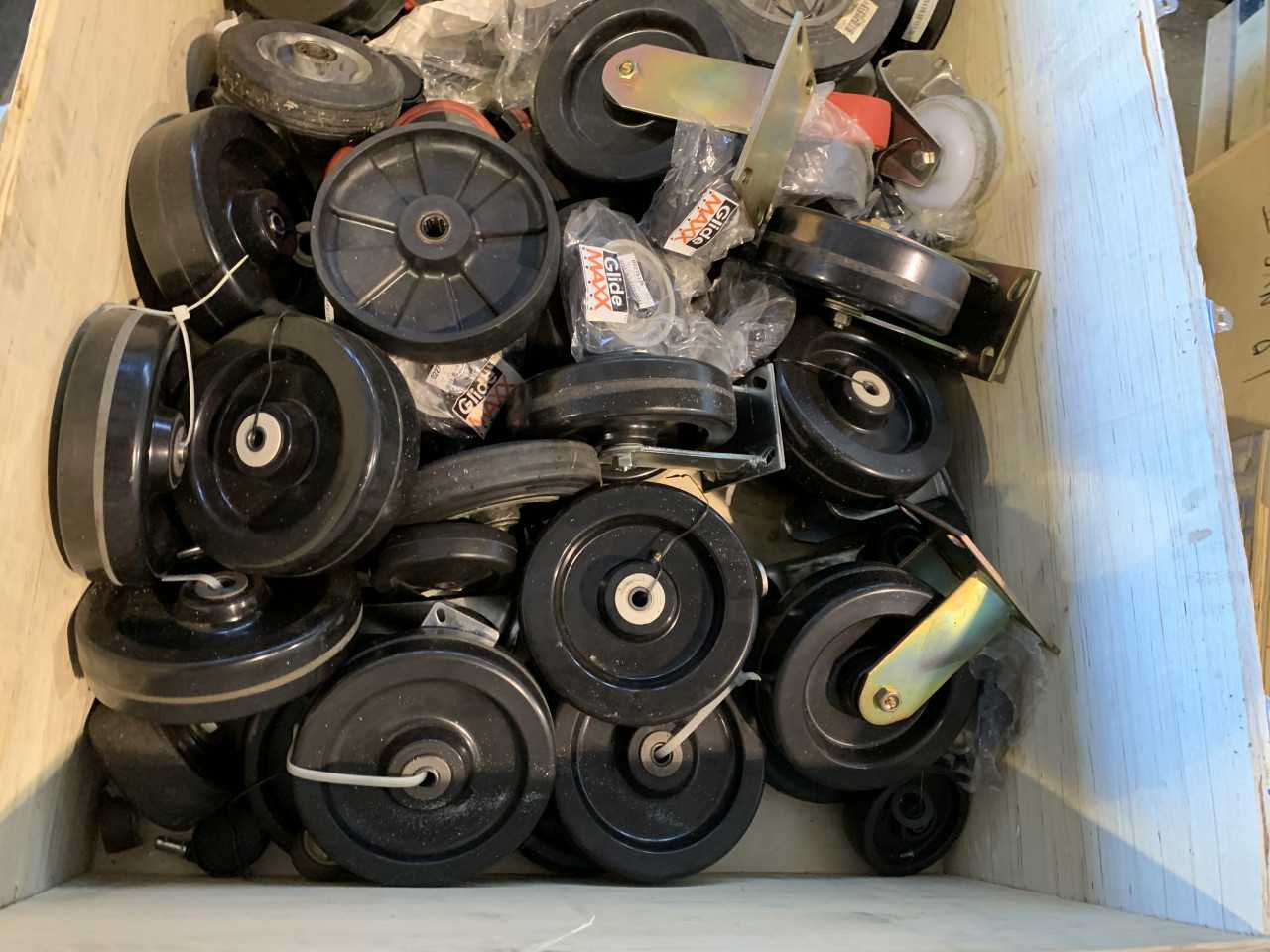 CRATE OF INDUSTRIAL CASTERS WHEELS VARIOUS SIZES - INDUSTRIAL PARTS