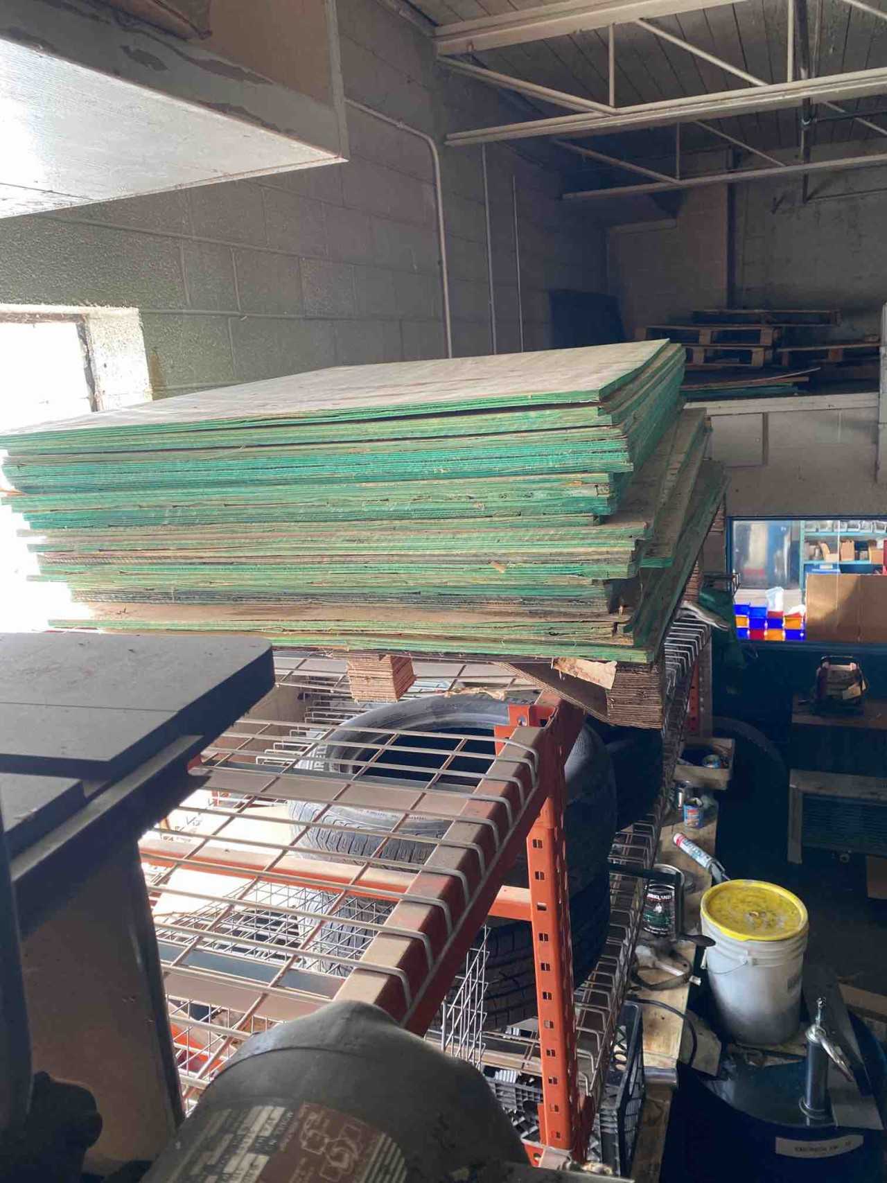 Plywood - MATERIAL HANDLING Plywood - MATERIAL HANDLING