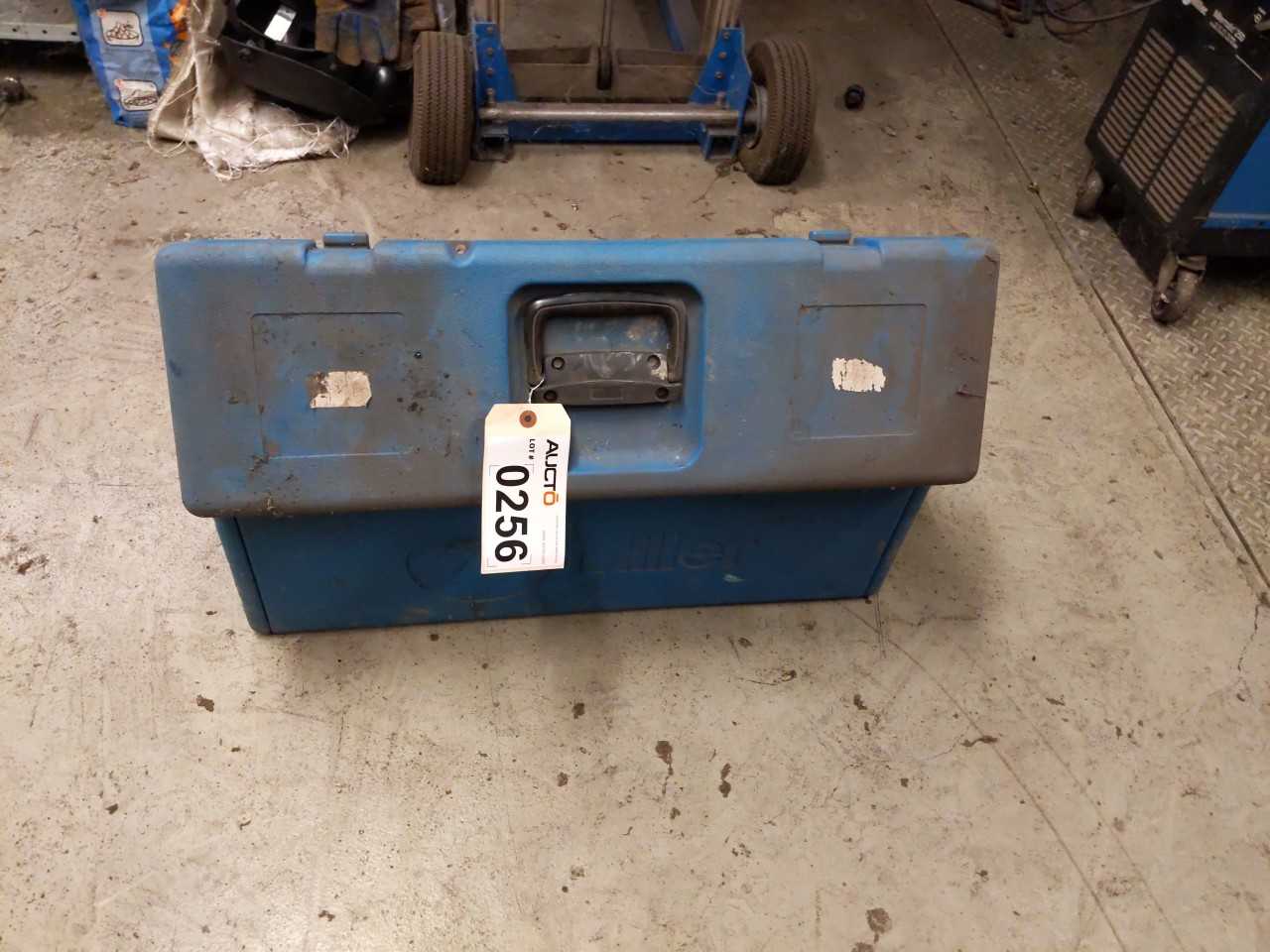 Miller Spectrum 375 X-Treme Plasma cutter with hard case - CNC PLASMA CUTTING TABLE