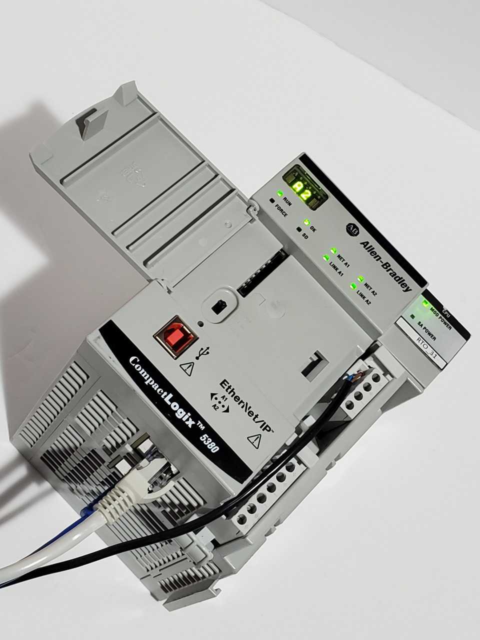 Allen Bradley CompactLogix 5069-L340ERM - AUTOMATION & CONTROLS