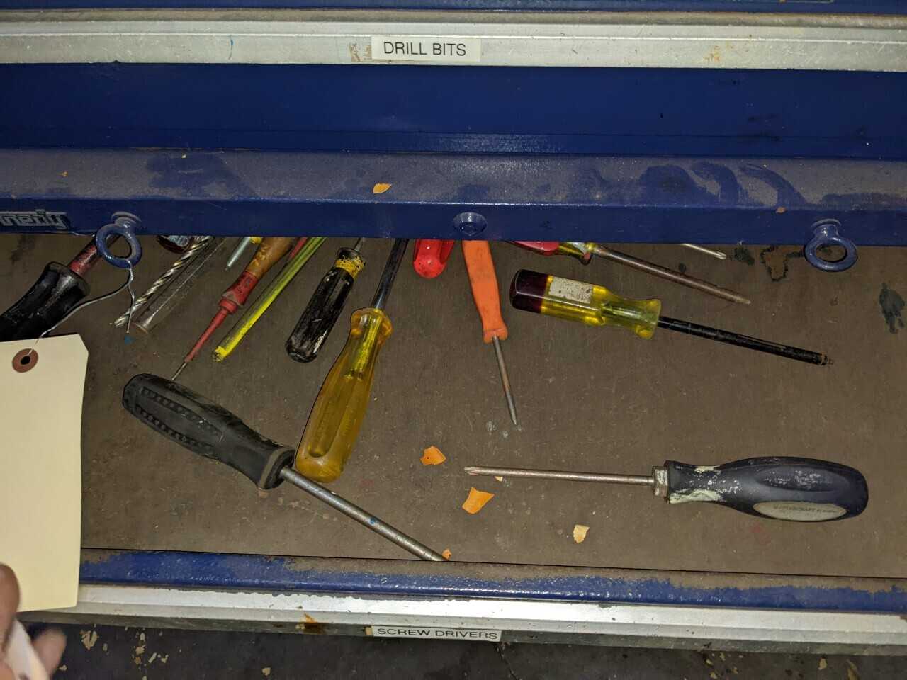 19 DRAWER KENNEDY TOOL CABINET WITH CONTENTS, ASSORTED TOOLS, SCREWDRIVERS, SOCKETS, WRENCHES - TOOL STORAGE