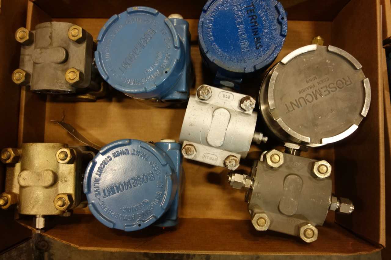 1 LOT OF ASSORTED PRESSURE TRANSMITTERS- ROSEMOUNT - INSTRUMENTATION