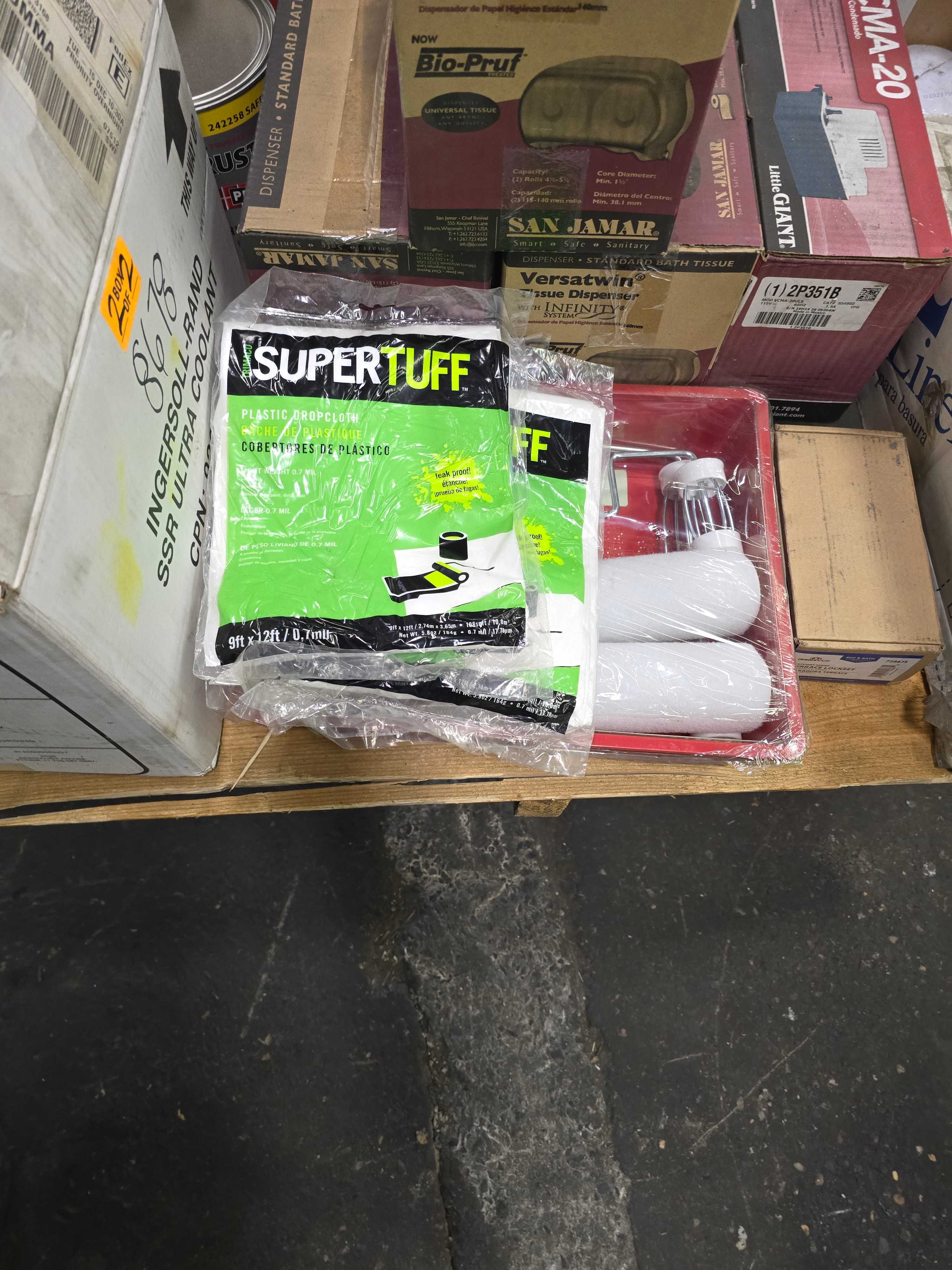 LOT OF WAREHOUSE MATERIALS - ANTIFREEZE - EYEWASH STATIONS - DISPENSERS - YELLOW PAINT - INDUSTRIAL PARTS LOT OF WAREHOUSE MATERIALS - ANTIFREEZE - EYEWASH STATIONS - DISPENSERS - YELLOW PAINT - INDUSTRIAL PARTS