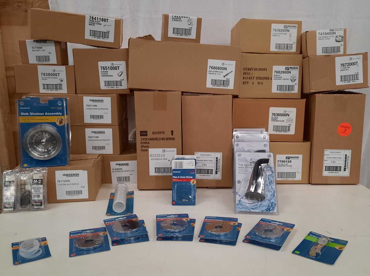 Quantity of 1x PLUMBINGLOT1 Plumbing Accessories - INDUSTRIAL PARTS