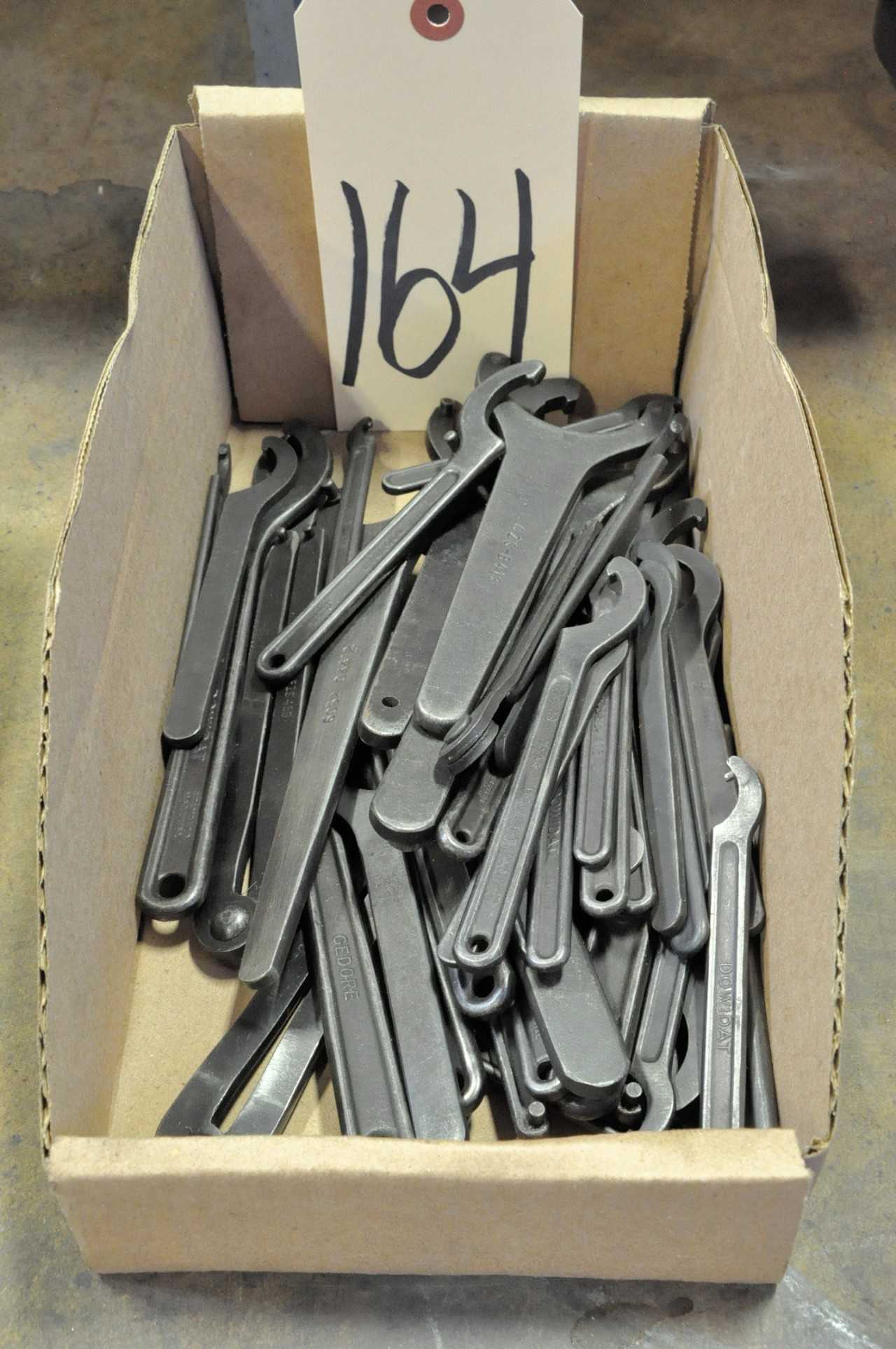 Lot-Spanner Wrenches in (1) Box - HAND TOOLS