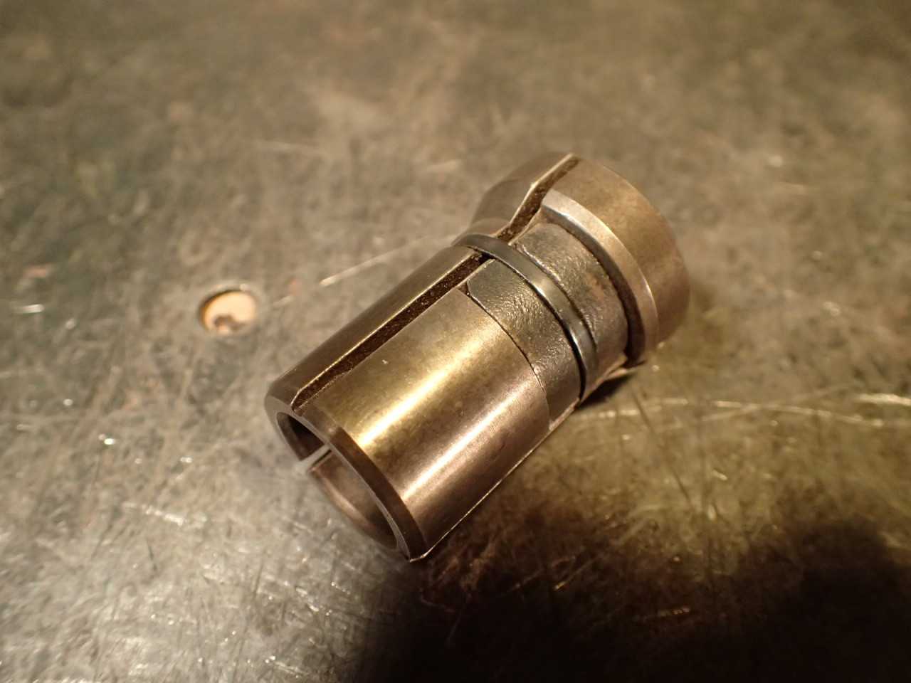 180-DA-NP Non-Pullout Double Angle Collet: 5/8" Round Smooth Used Good Condition - MACHINING ACCESSORIES & TOOLING
