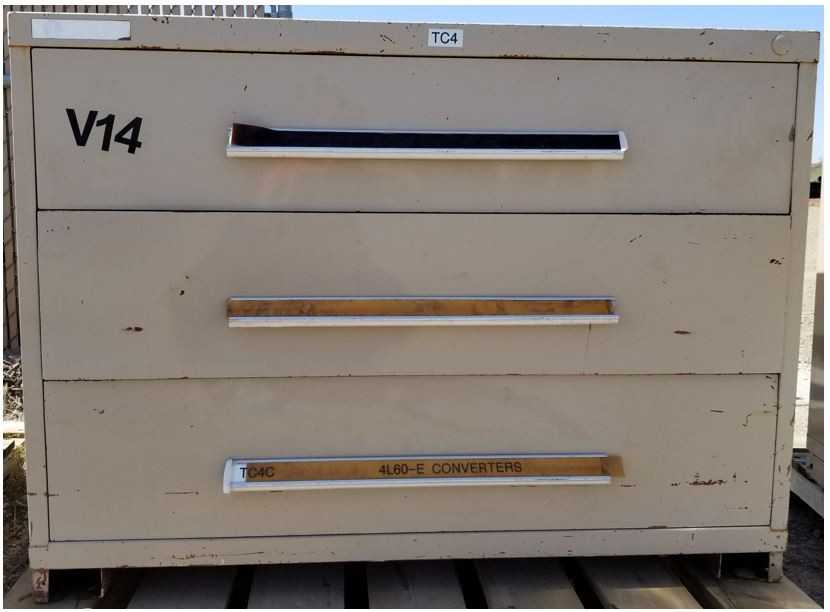 Vidmar Cabinet 27.75" L x 45" W x 33" H - TOOL STORAGE