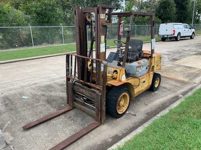Cat 60D Diesel Forklift - FORKLIFTS