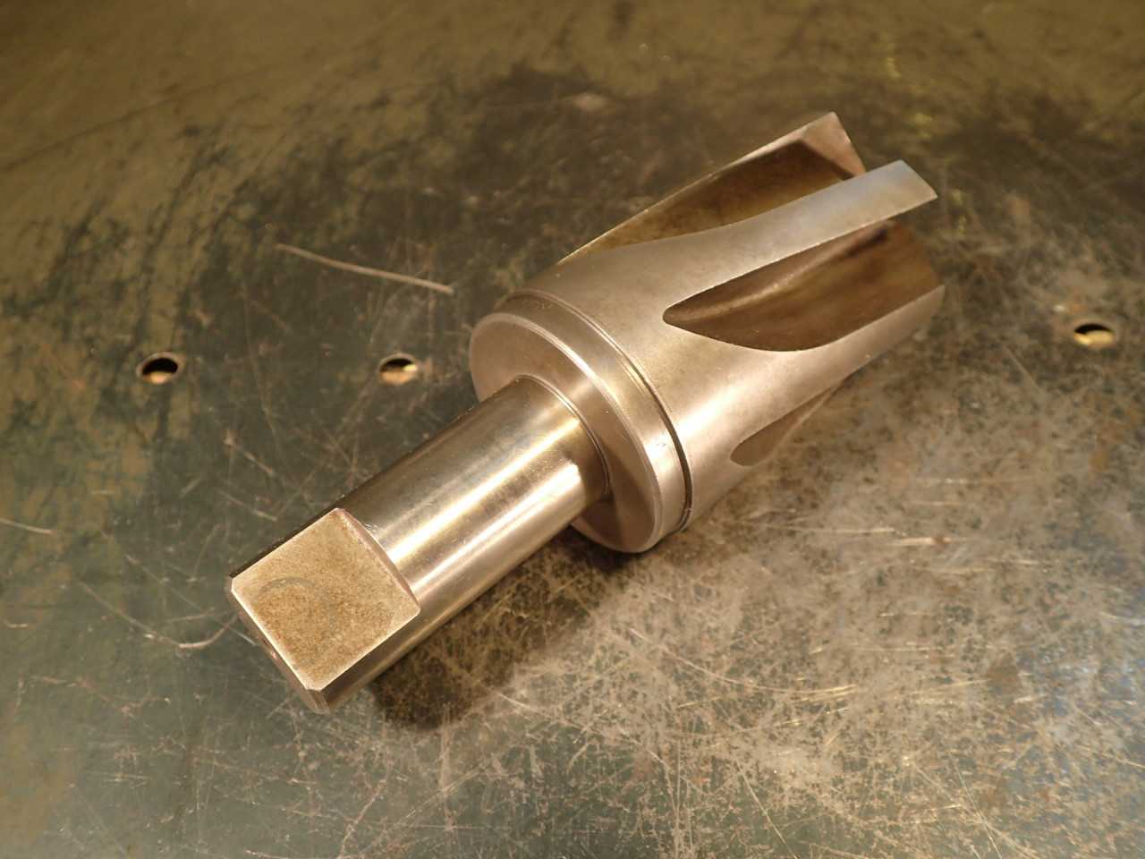 Market Tool Co 2" 60-Degree 6-Flute Countersink 2-1/2 Shoulder 1" Straight Shank - MACHINING ACCESSORIES & TOOLING