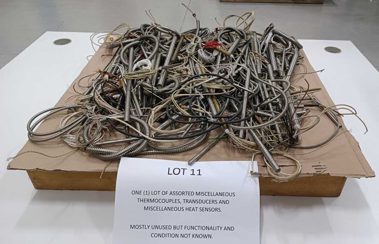 ONE (1) LOT OF ASSORTED MISCELLANEOUS THERMOCOUPLES, TRANSDUCERS AND MISCELLANEOUS HEAT SENSORS. - ELECTRICAL COMPONENTS